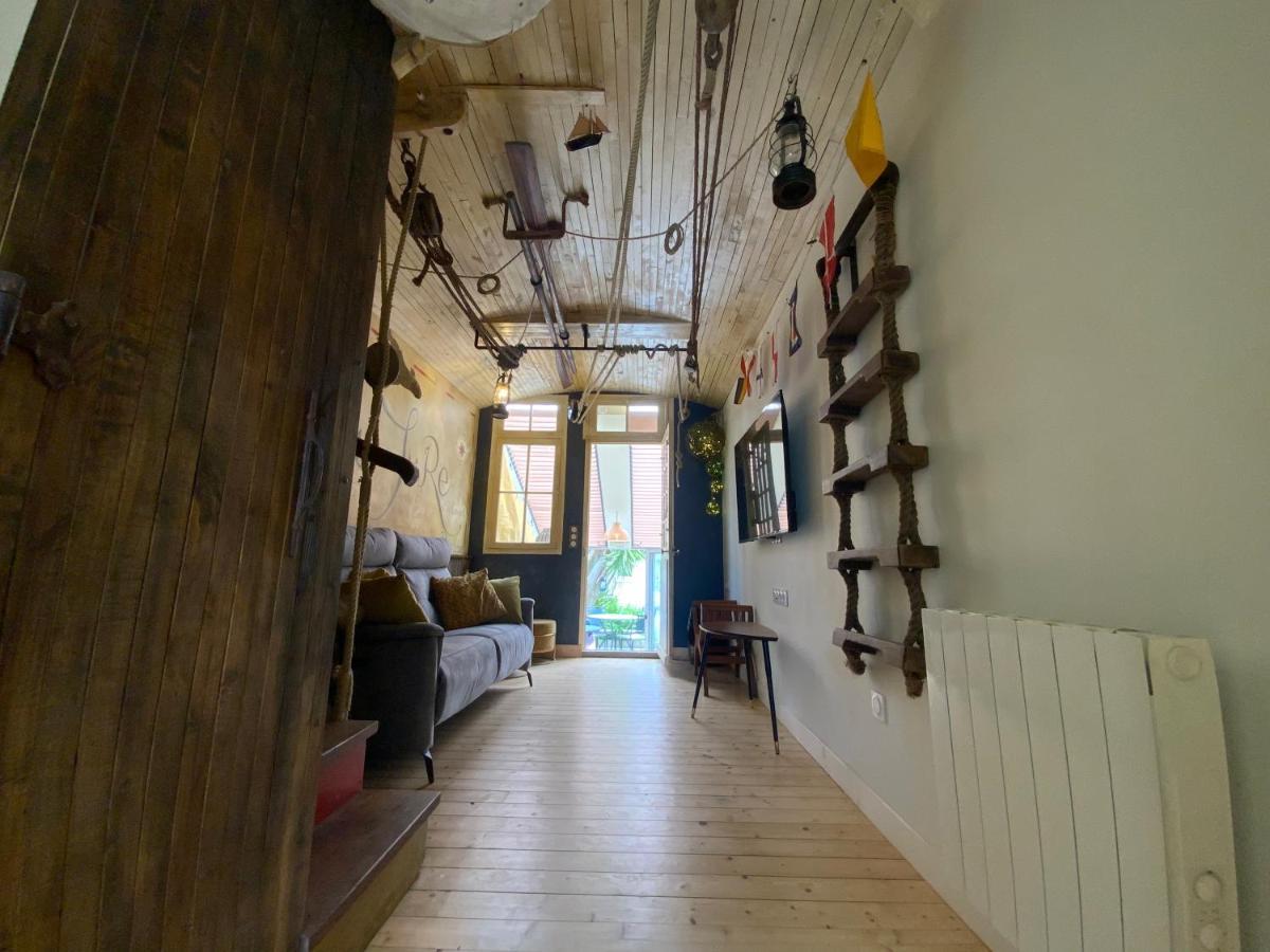 Maison bord de mer   Le Bateau IvRe  Saint-Malo Extérieur photo