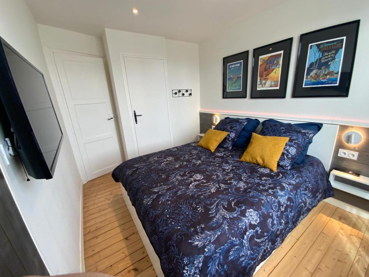 Maison bord de mer   Le Bateau IvRe  Saint-Malo Extérieur photo